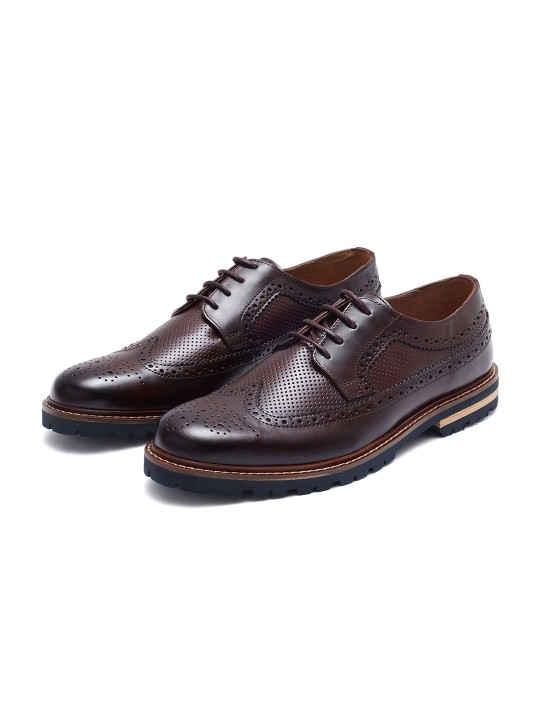 Men Textured Leather Formal Brogues - Image 4